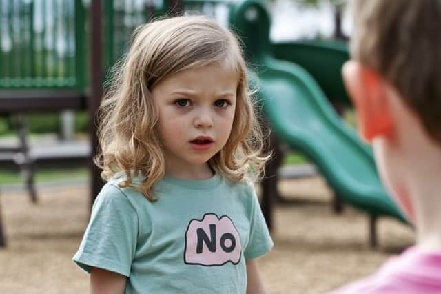 Selbstschutz von Kindern Kind lernt Nein zu sagen